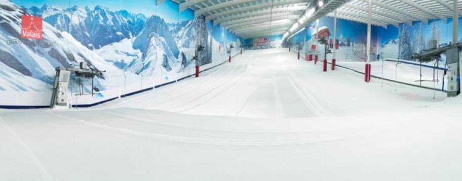 Snow Before You Go at The Snow Centre - Who’s Hitting the Indoor Slopes!